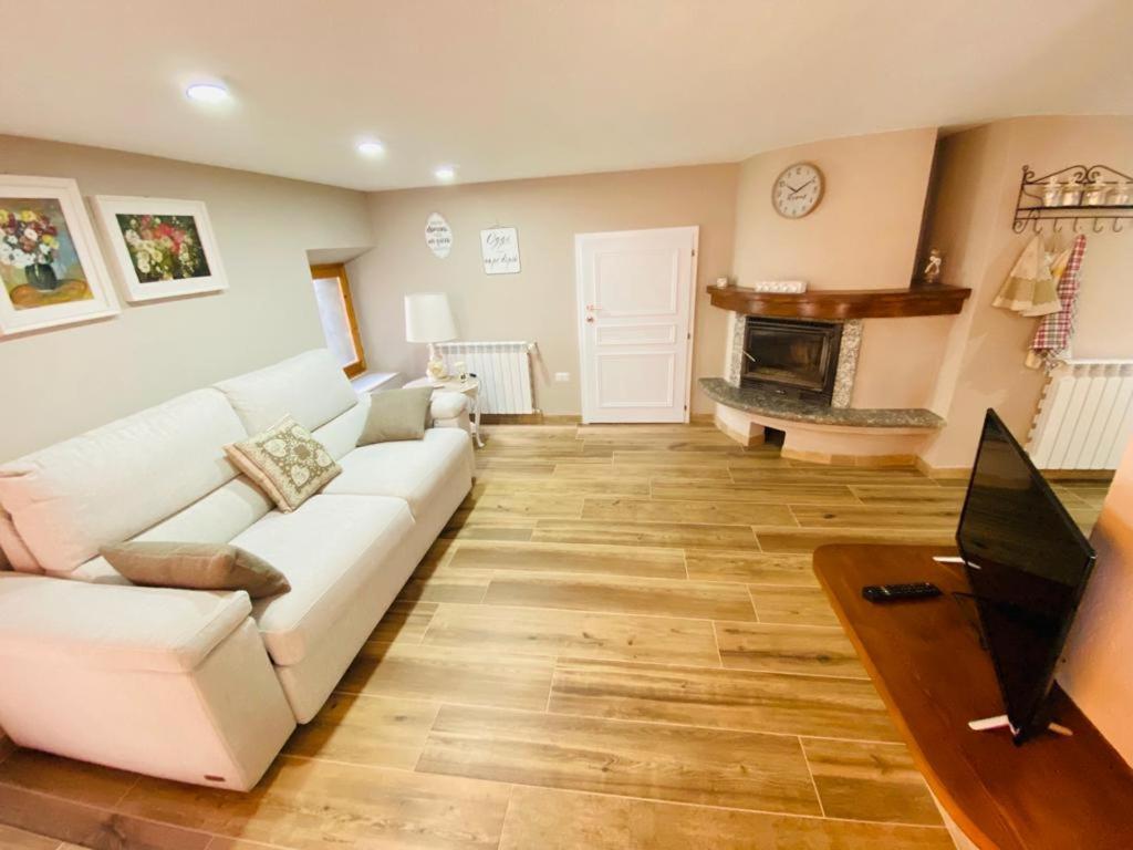 Al Cottage Oliveto Lario エクステリア 写真